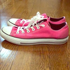 Adorable Pink Converse All Stars